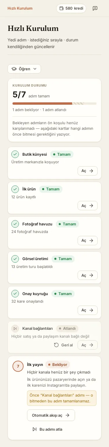 creabutik panelinin telefon görünümü; Hızlı Kurulum kartları alt alta
